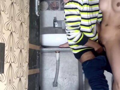 Nethu Play Hard Sex With Her Bf In Bathroom - hclips.com