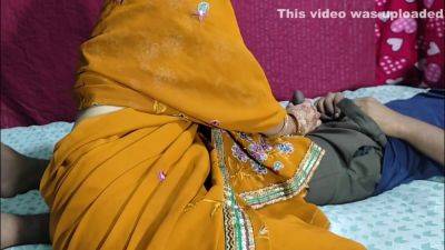 Husband And Wife Hard Fucked Hard On Tha Day Of Karva Chauth - hclips.com - India