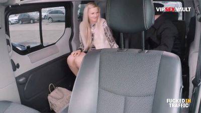 George Uhl - Katie Sky seduces driver with her hot outfit & takes his hard cock in the backseat - sexu.com - Czech Republic