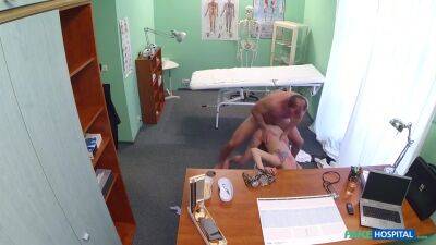 Blond Hair Lady Tattoo Babe Pounded Hard By Her Doctor - upornia.com