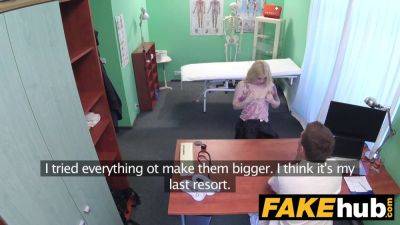 Watch this blonde babe get her fake boobs bigger by sucking on a hospital doc's hard cock - sexu.com