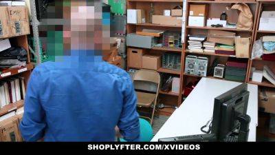 Jericha Jem's office thief caught and pounded hard by officer - sexu.com