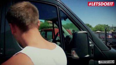 Honey Diamond gets rough drilled hard in a van by her hung studs - sexu.com - Germany