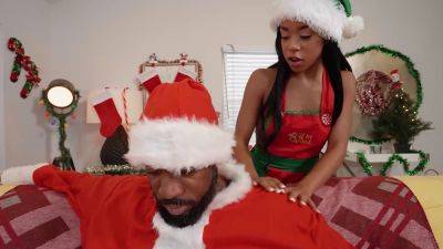 Zoey Sinn's Christmas present: A round ass, a mouth and a tight pussy for Jay's hard dick to unwrap! - sexu.com